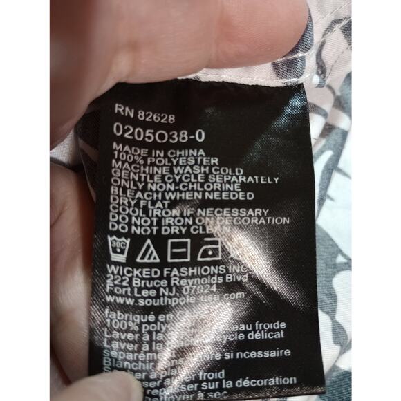 Southpole Shirt Mens 5XL Black White Hawaiian Floral Button Up Big Tall Summer - Picture 6 of 7